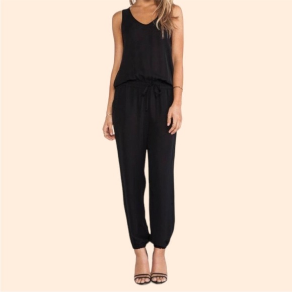 Theory Lortan Silk Jumpsuit Black Size 2 pockets